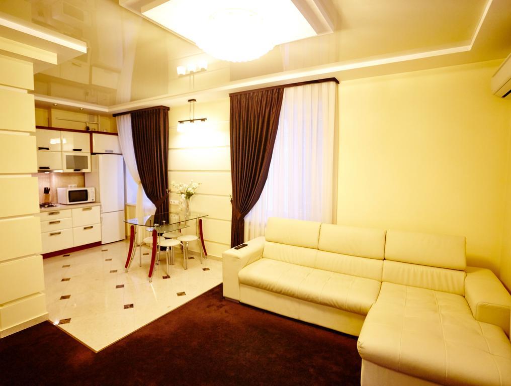 Central Park Apartments Κισινάου Εξωτερικό φωτογραφία
