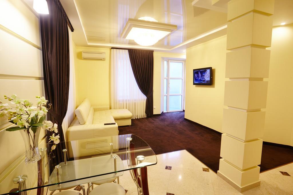 Central Park Apartments Κισινάου Εξωτερικό φωτογραφία